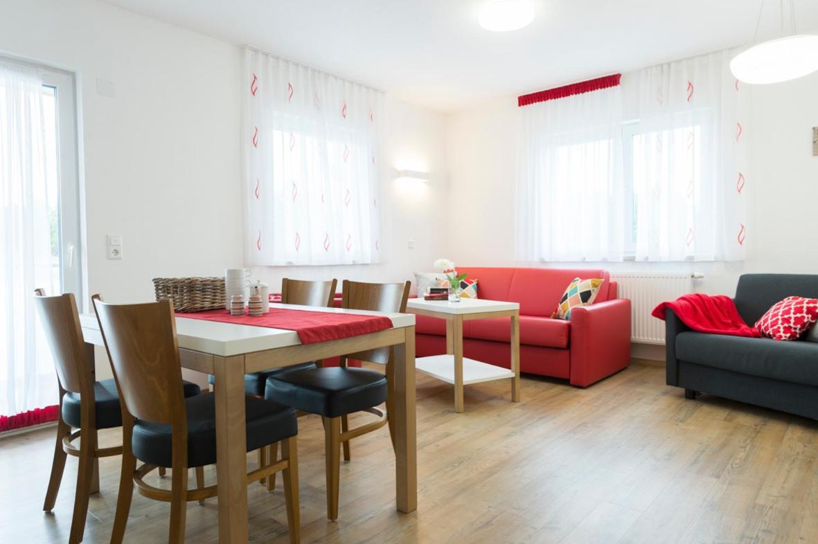 Hofmann'S Apartements & Ferienwohnungen 奥博达策斯特滕 外观 照片