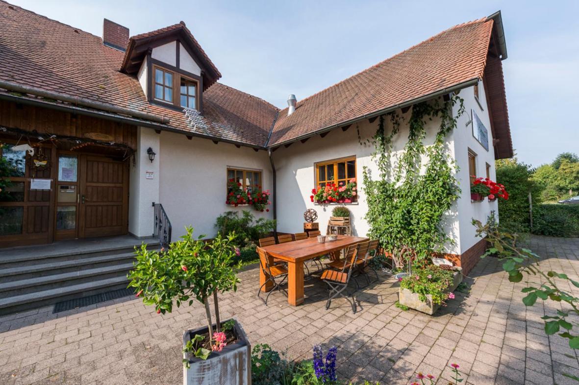 Hofmann'S Apartements & Ferienwohnungen 奥博达策斯特滕 外观 照片